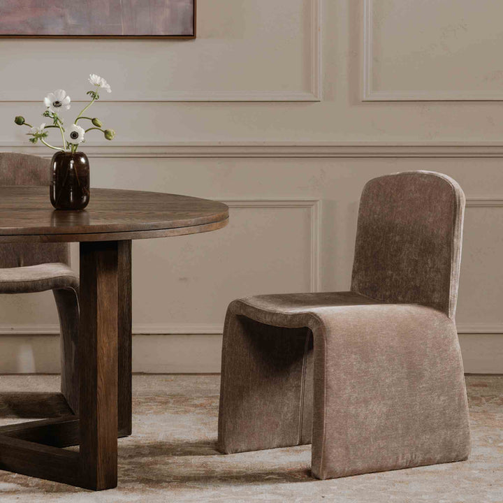 STELLA DINING CHAIR