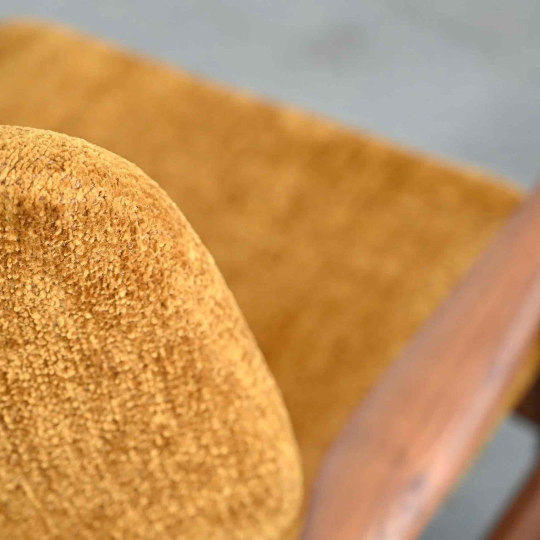 IMOGEN CHAIR