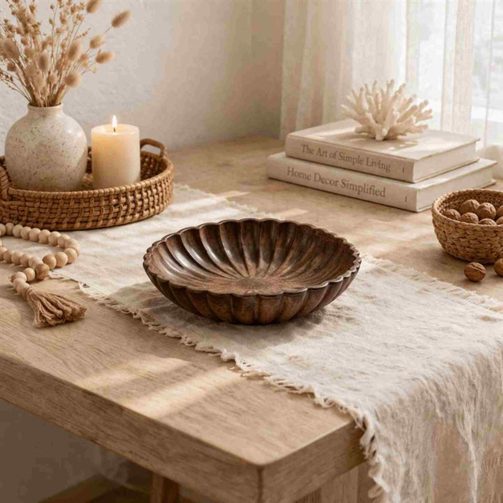 WOODEN SCALLOPED PLATE