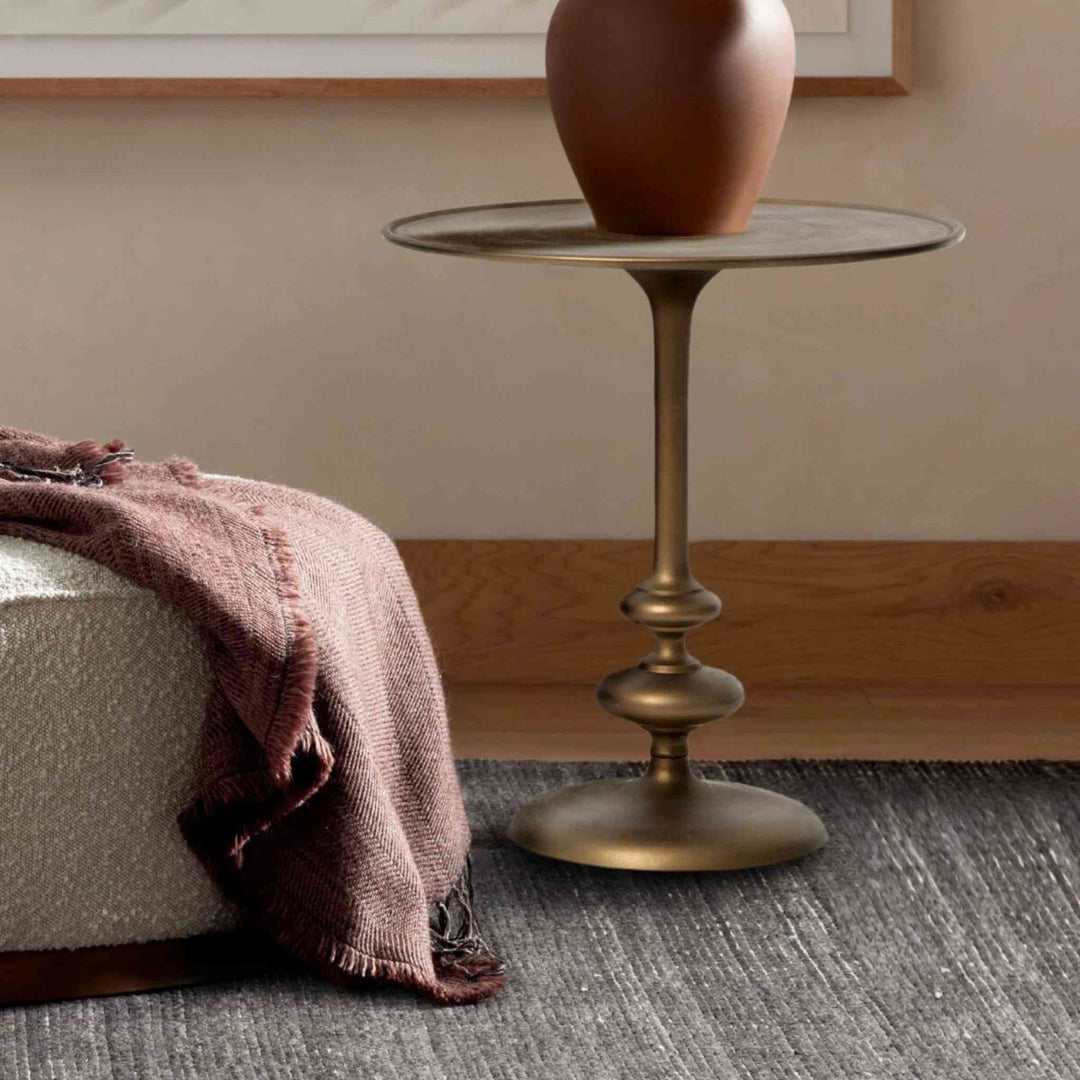 MARLOW PEDESTAL TABLE