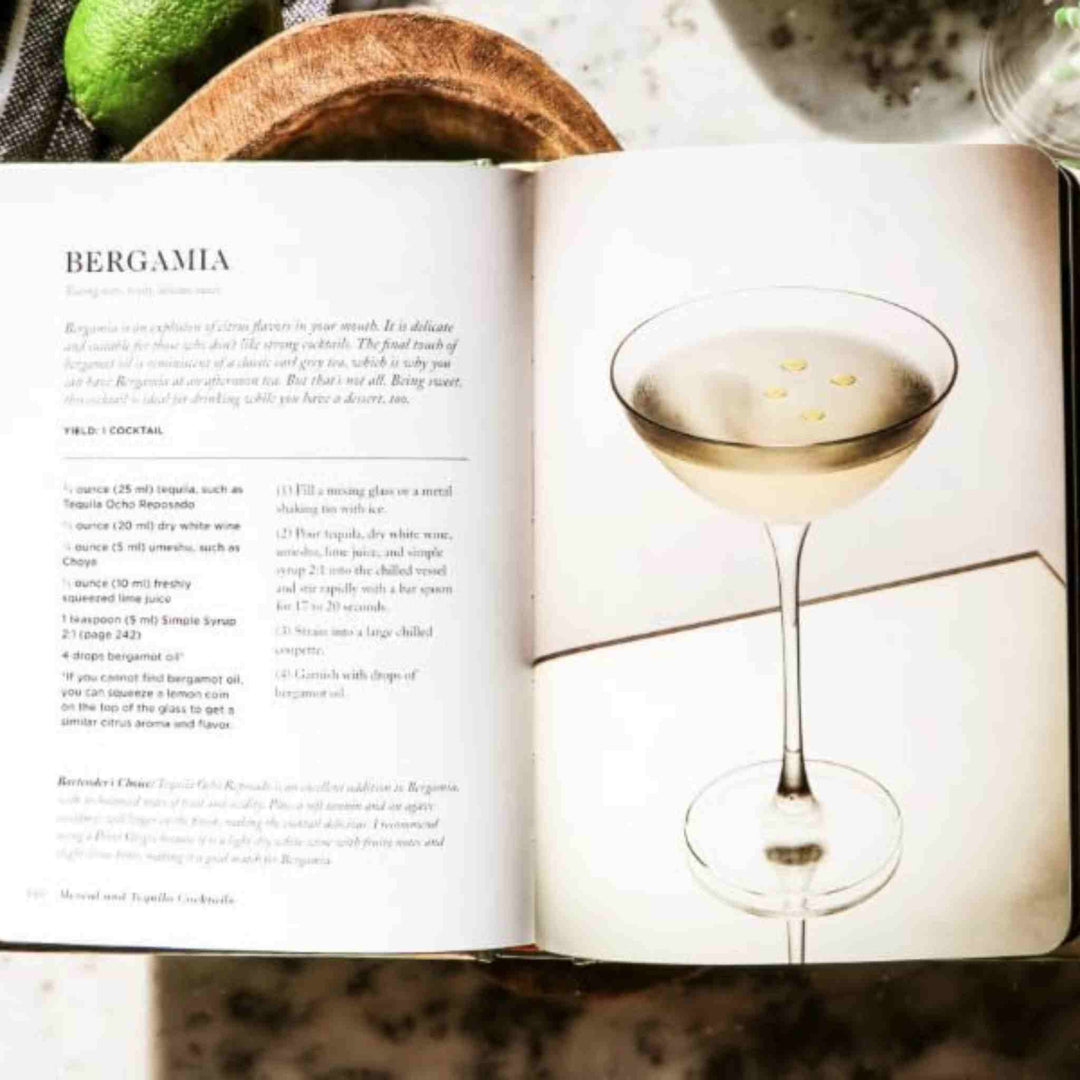 MEZCAL AND TEQUILA COCKTAILS, BOOK