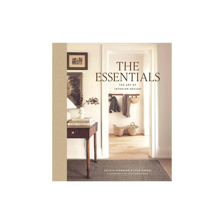 THE ESSENTIALS: THE ART OF INTERIOR DESIGN, BOOK