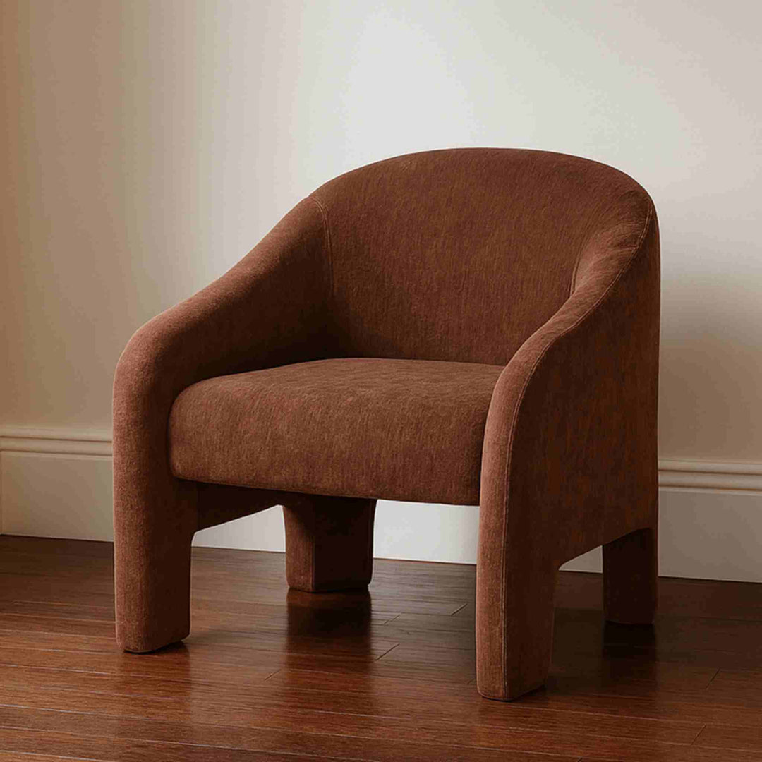 BANKS ACCENT CHAIR