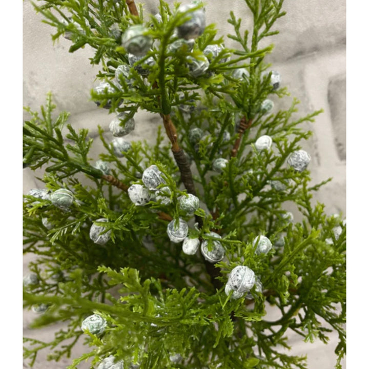 JUNIPER BERRY SPRAY, 18"