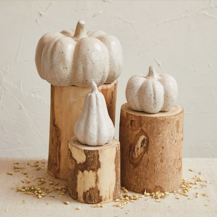 STONEWARE PUMPKINS, CREAM