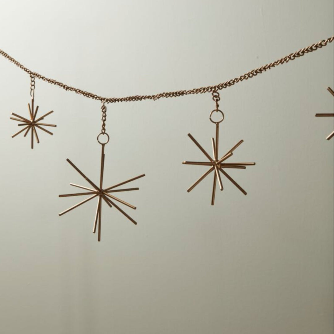 CONSTELLATION GARLAND