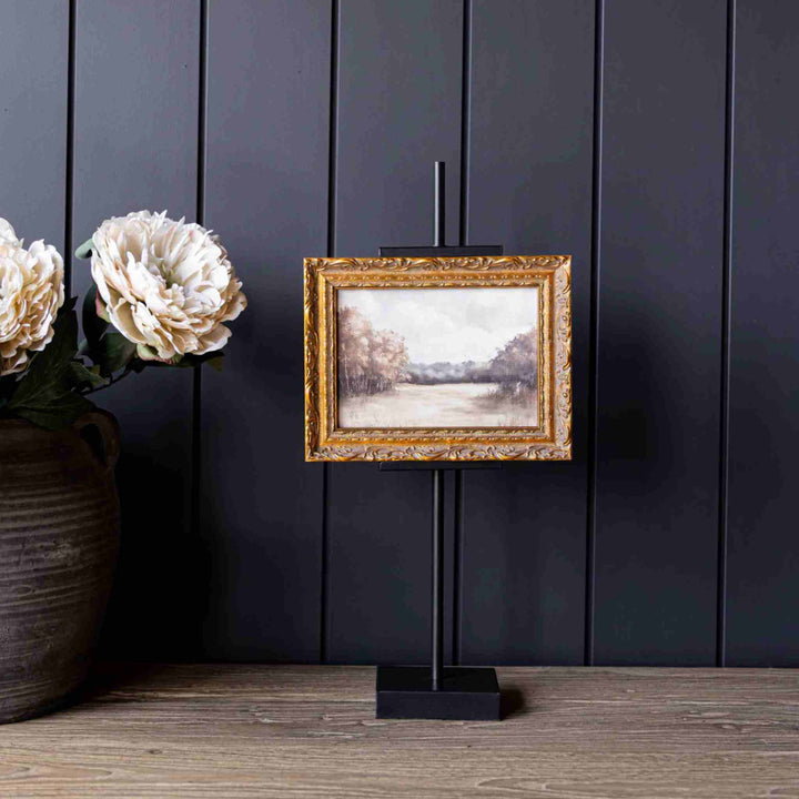 ADJUSTABLE EASEL