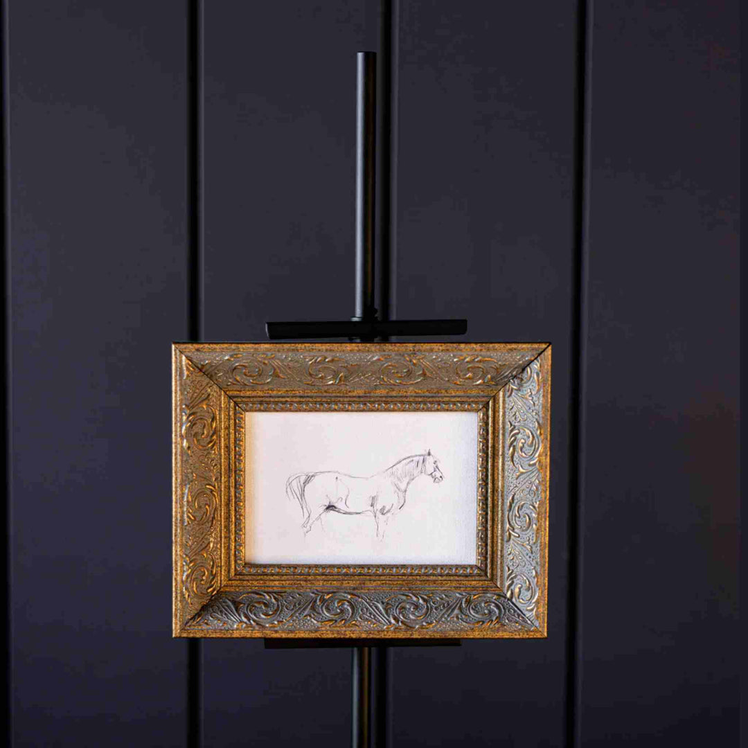 ADJUSTABLE EASEL