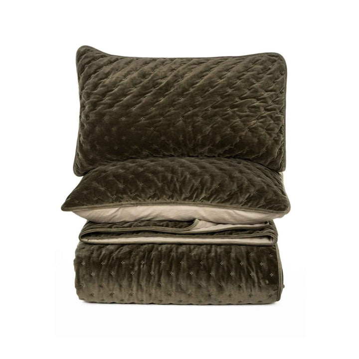 BALI VELVET QUILT SET