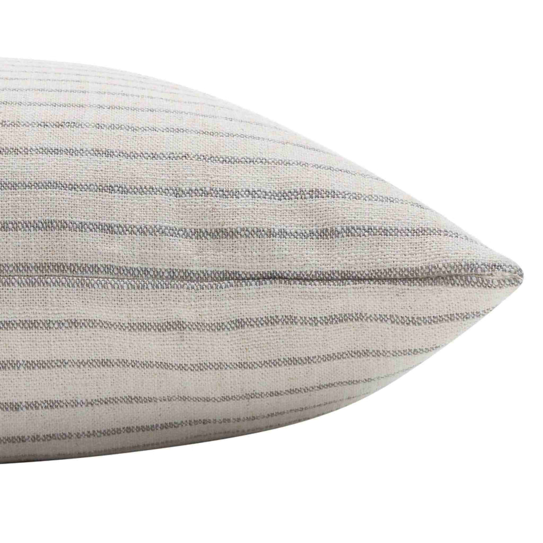 LEIGHTON PILLOW