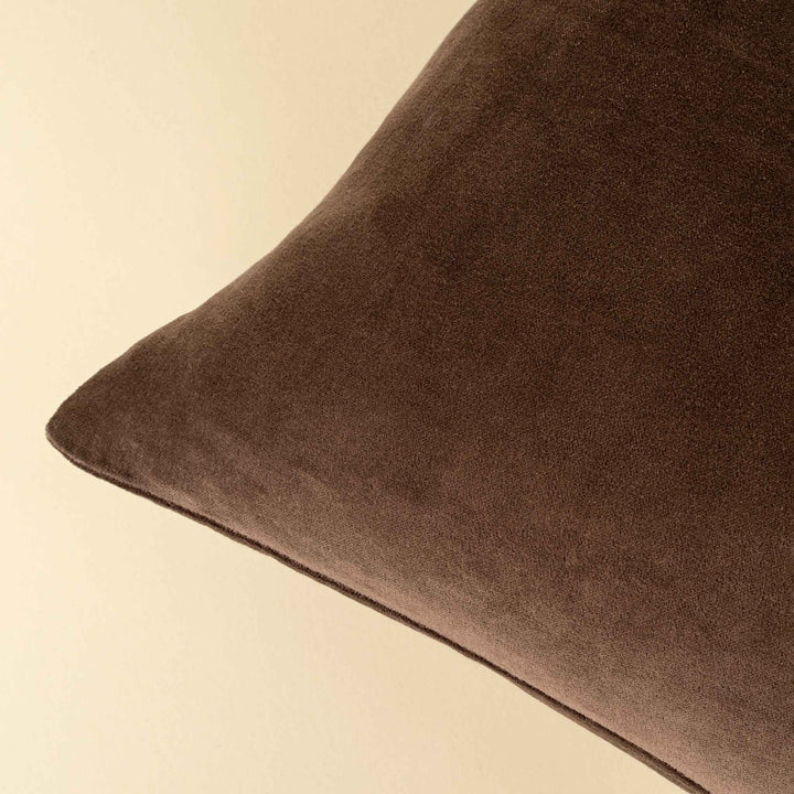 VERA LUXE PILLOW