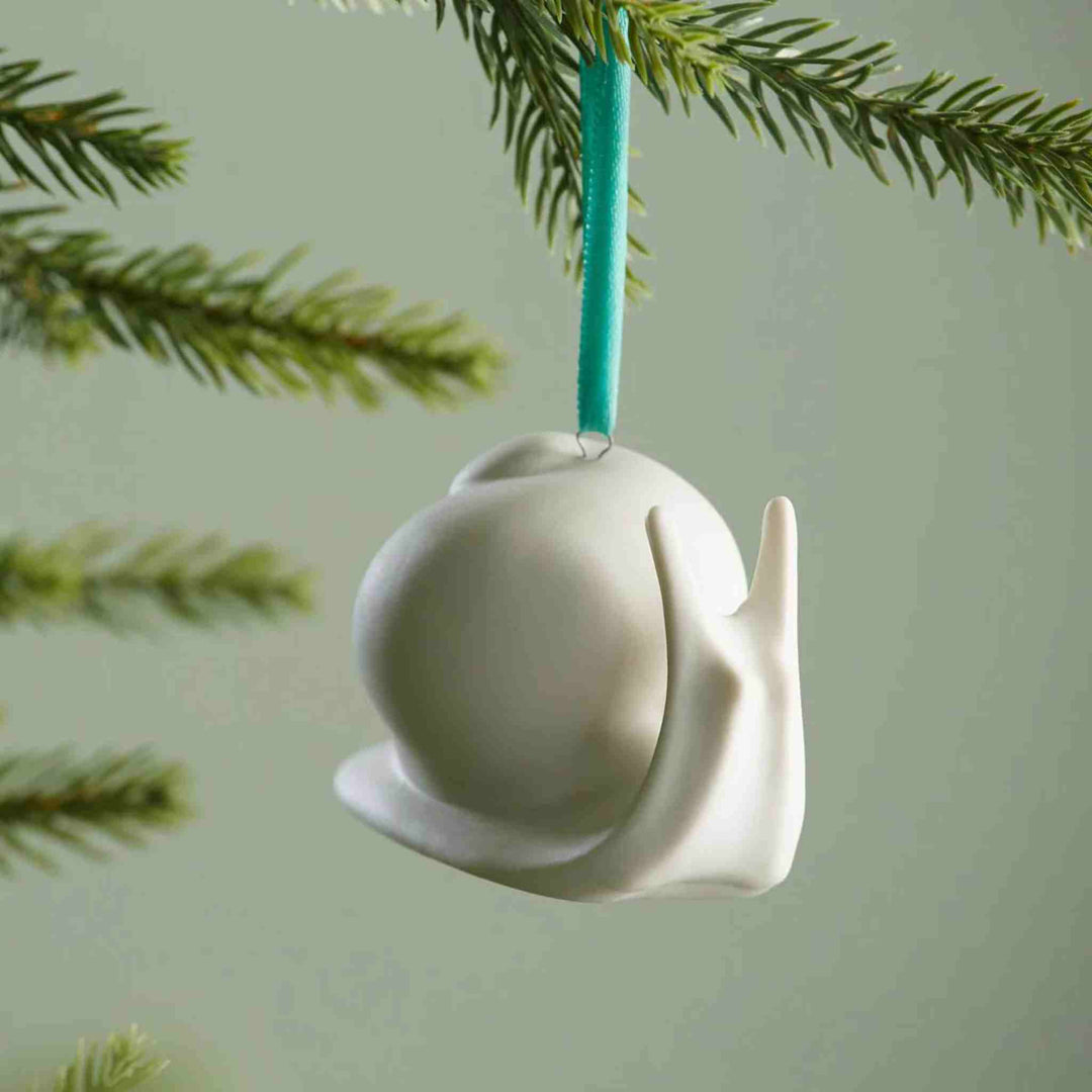 JA SNAIL ORNAMENT, WHITE