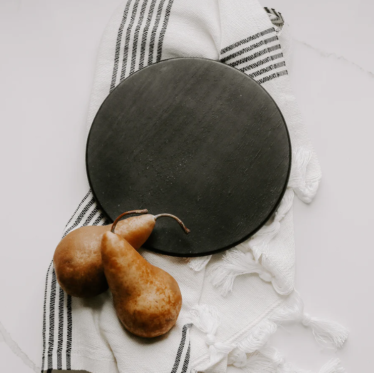 WOOD PEDESTAL STAND, 8"